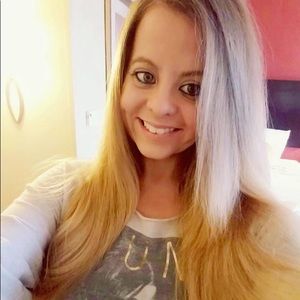 Meet your Posher, Erica